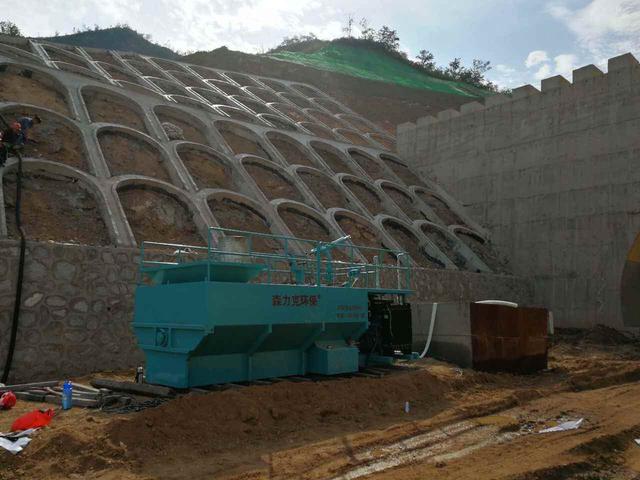 邊坡綠化、礦山復綠為什么會用到客土噴播機?(4) 邊坡綠化、礦山復綠為什么會用到客土噴播機?(4)